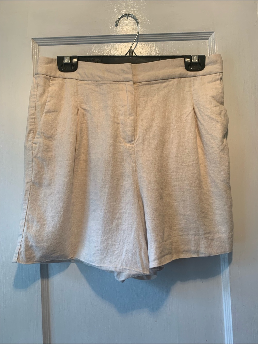 J. Crew Preppy Pleated Linen-Blend Women's Lucia Shorts in Light Beige Size 10